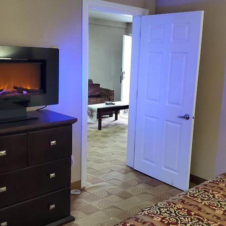 Wabamun Shoreside Inn & Suites חדר תמונה