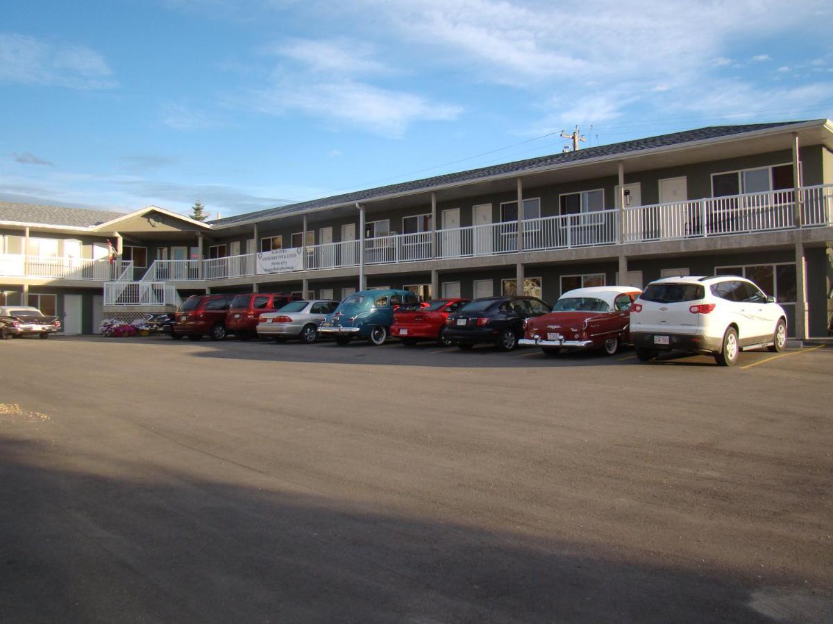 Wabamun Shoreside Inn & Suites מראה חיצוני תמונה